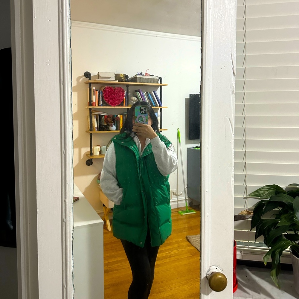 WEEKDAY oversized puffer size XS . Worn once